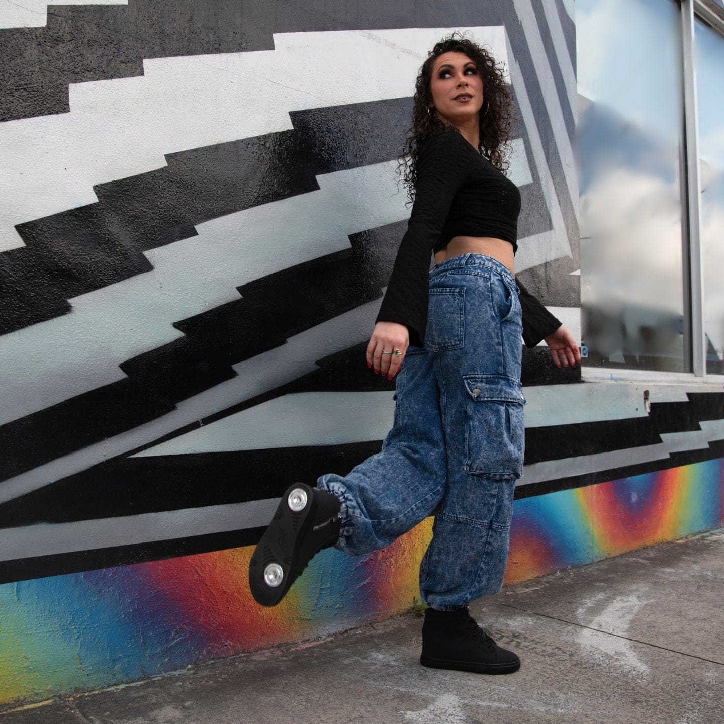 Fuego Sneakers All-black | Wedge