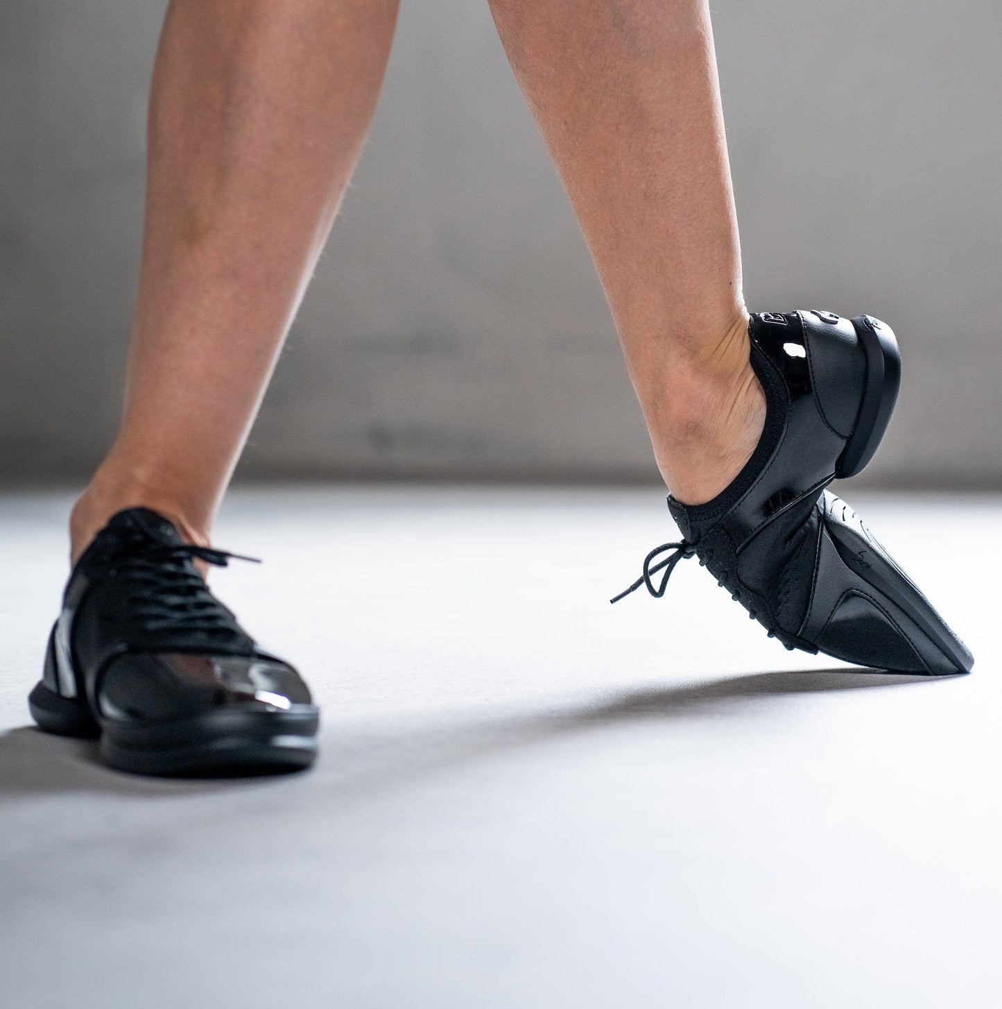 Fuego Sneakers Derek Hough | Split-sole