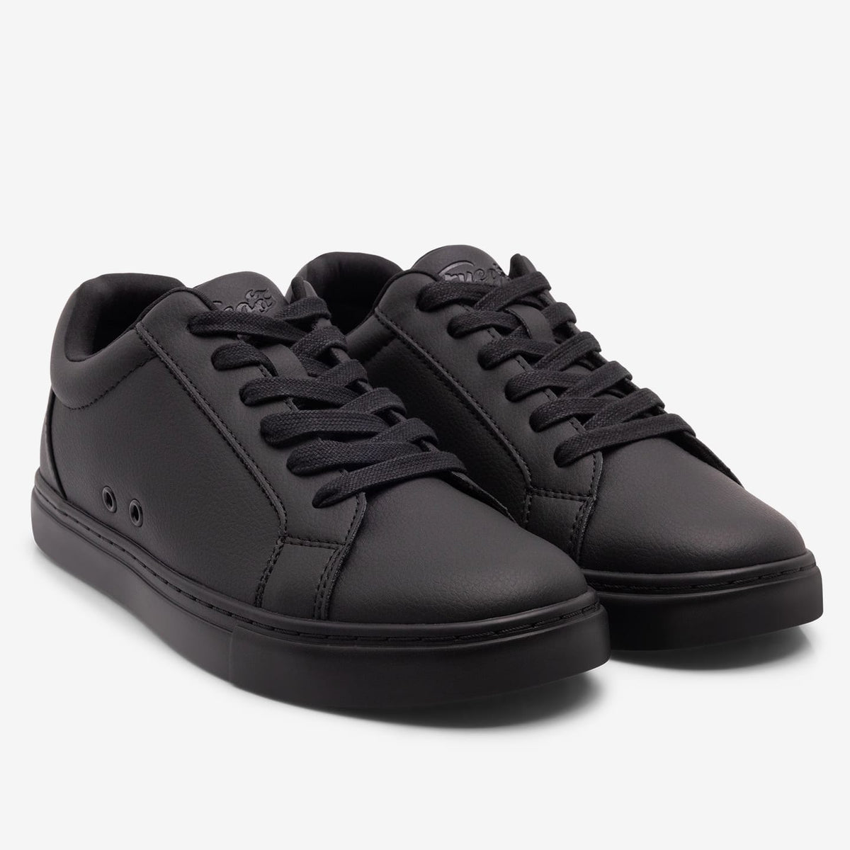 Fuego Sneakers All-black Low-top
