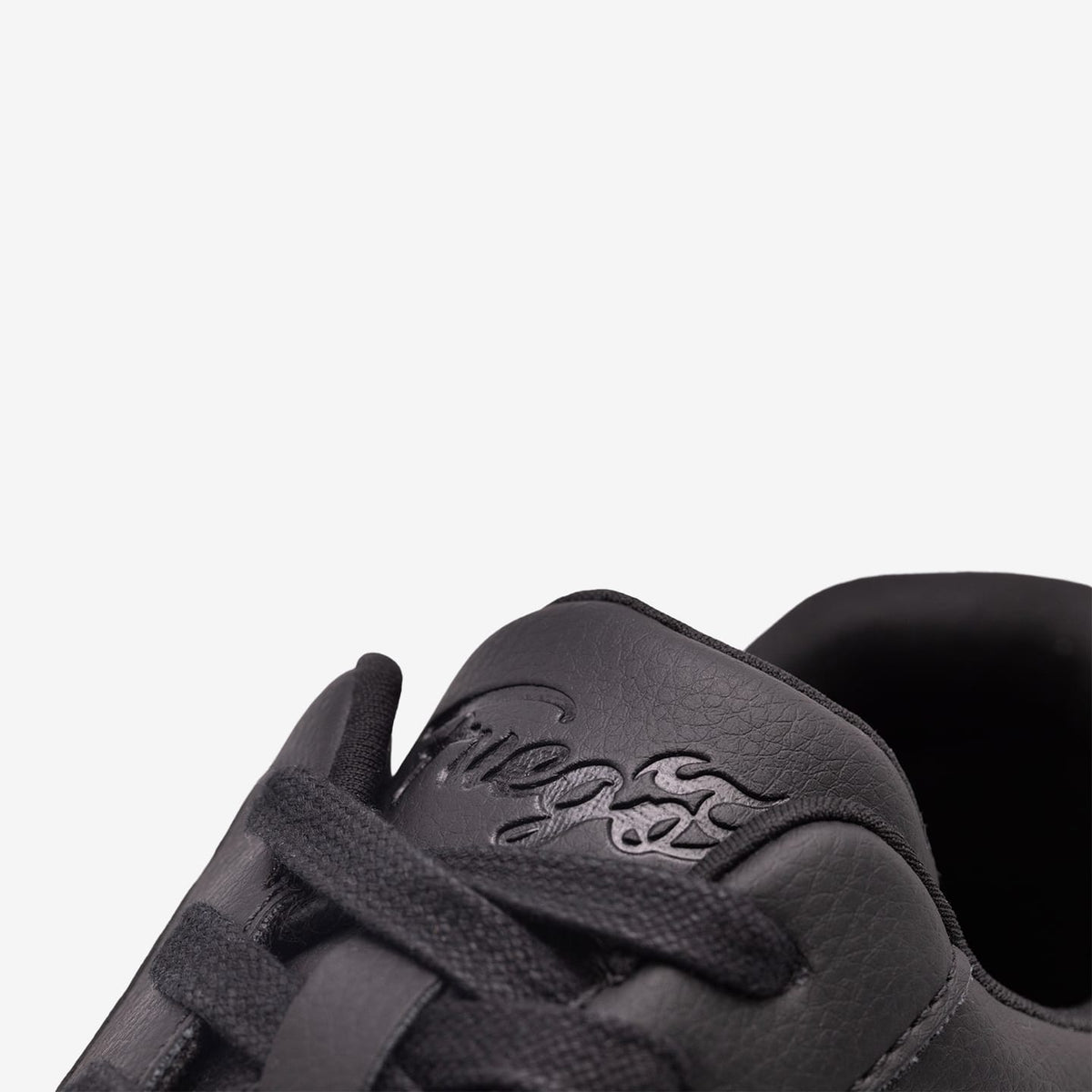 Fuego Sneakers All-black Low-top