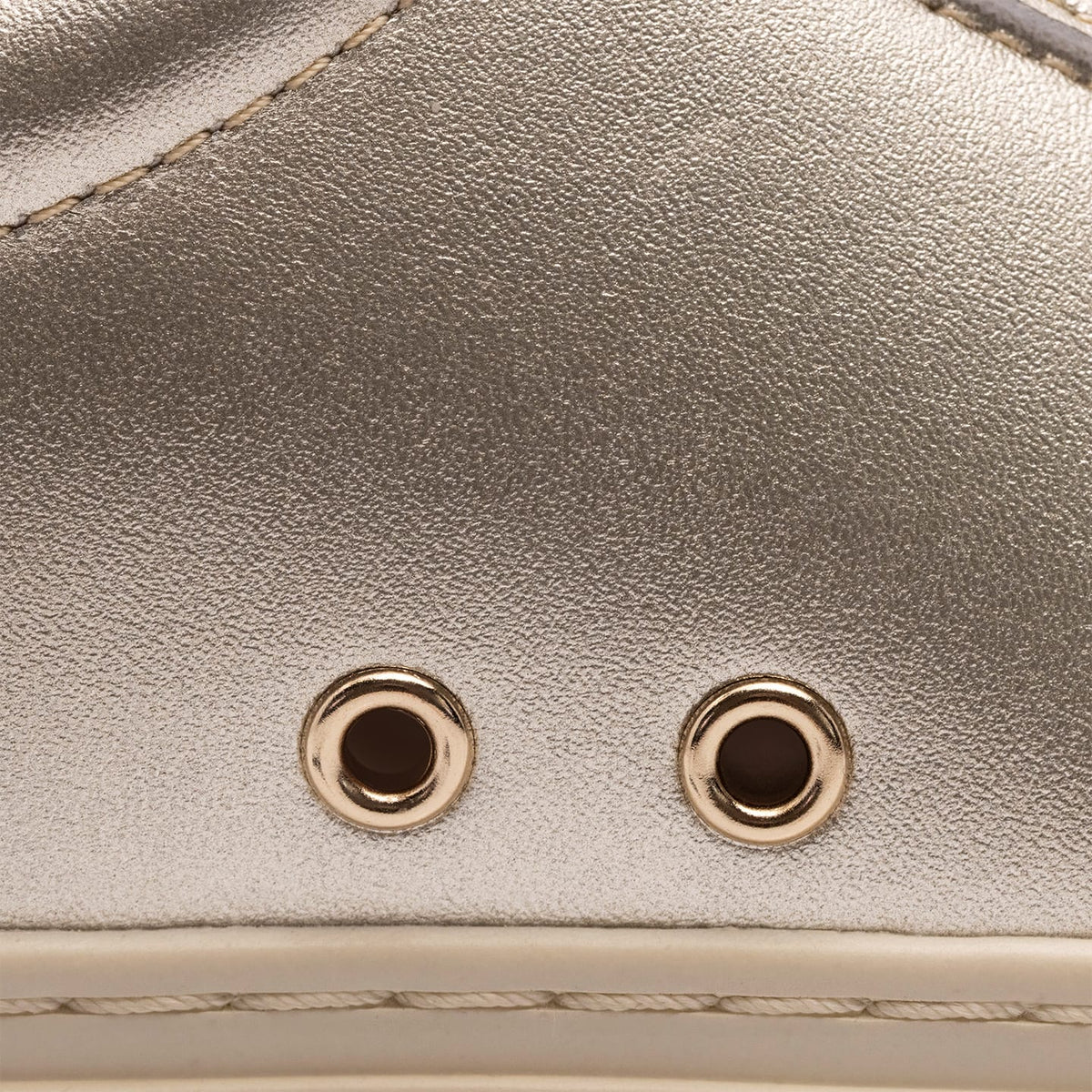 Fuego, Inc. Sneakers Champagne Low-top