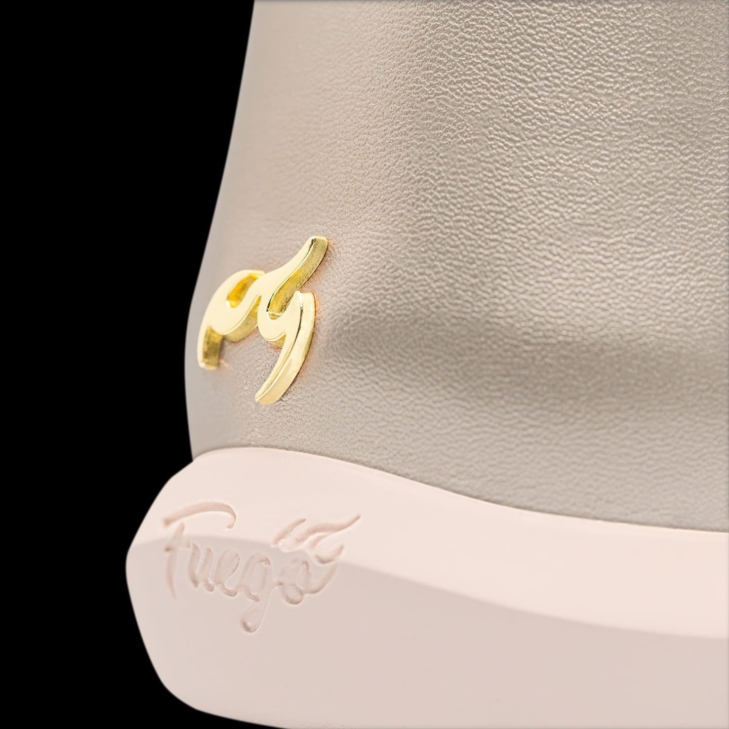 Fuego, Inc. Sneakers Champagne Split-sole