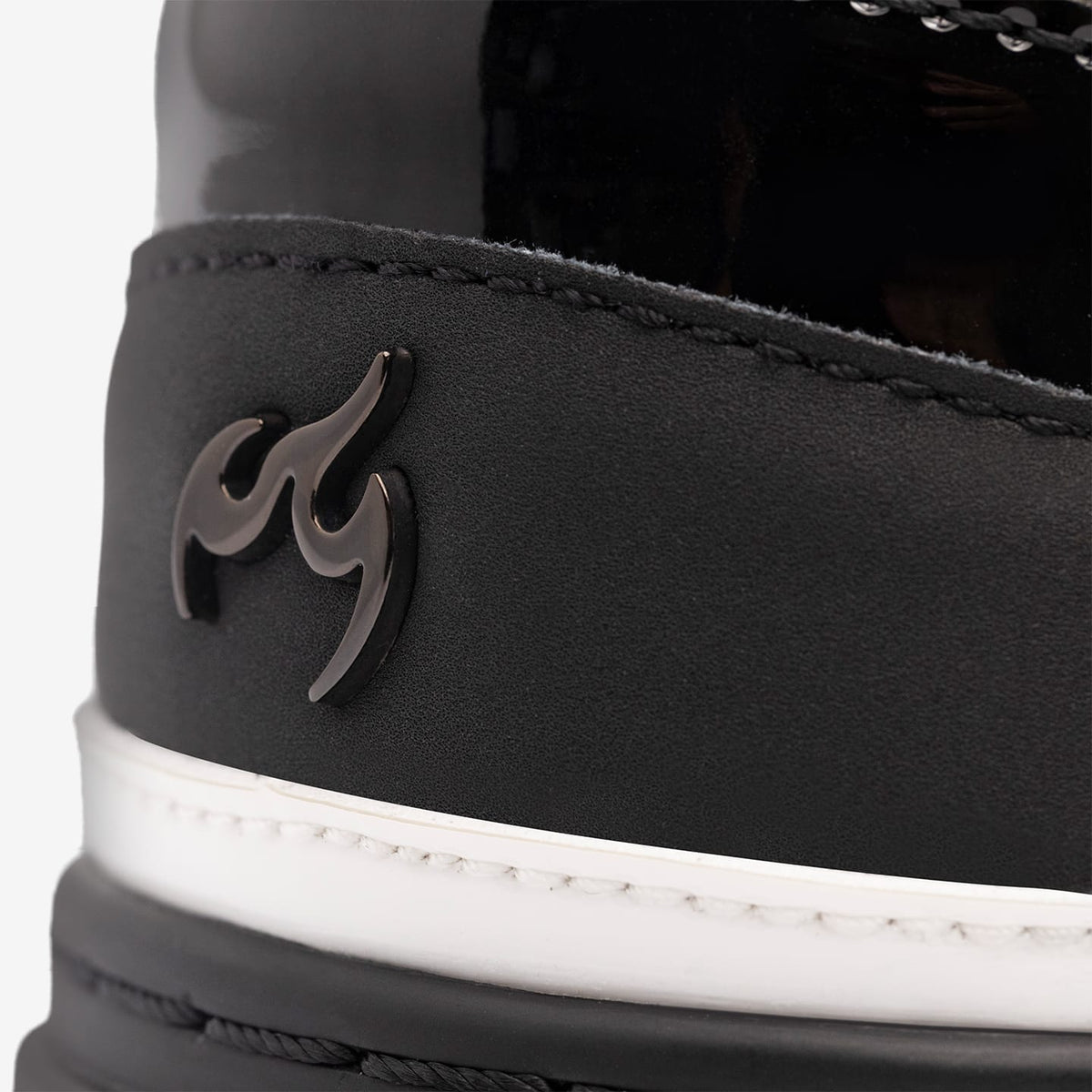 Fuego Sneakers Derek Hough Low-top