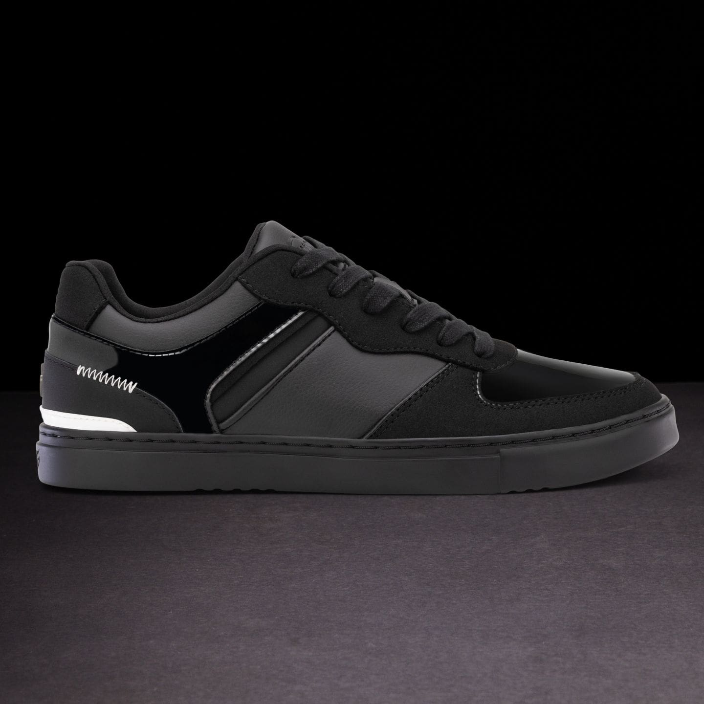 Fuego Sneakers Derek Hough | Low-top