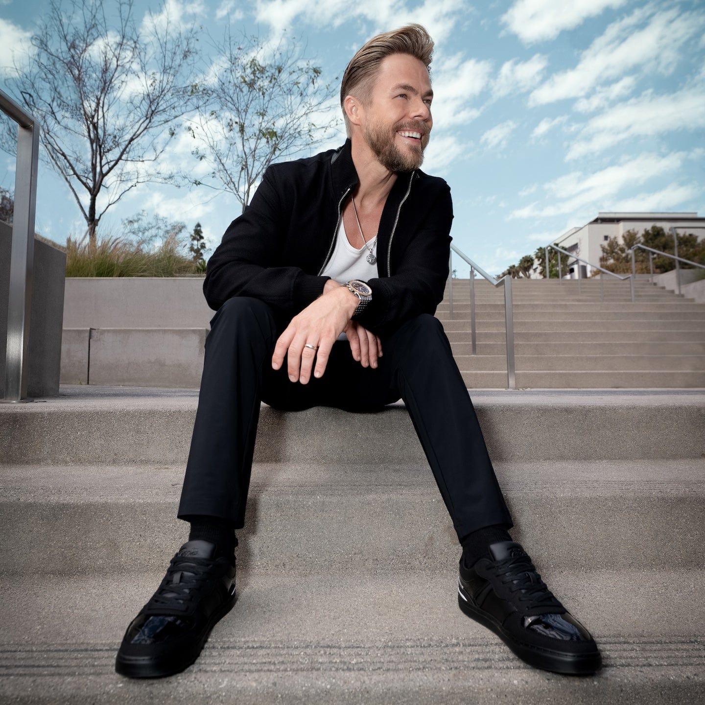 Fuego Sneakers Derek Hough | Low-top