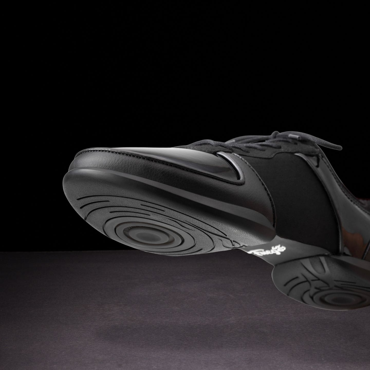 Fuego Sneakers Derek Hough | Split-sole