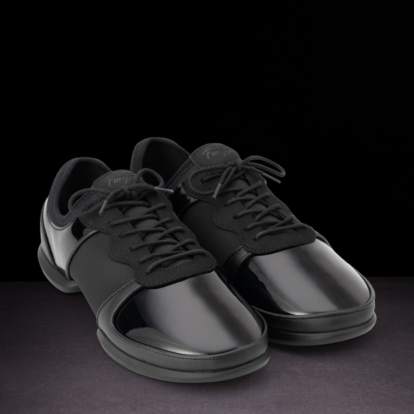 Fuego Sneakers Derek Hough | Split-sole