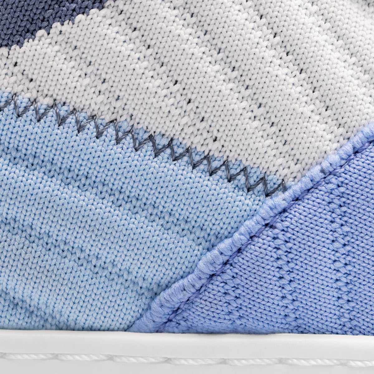 Fuego Sneakers Blue Jade Low-top