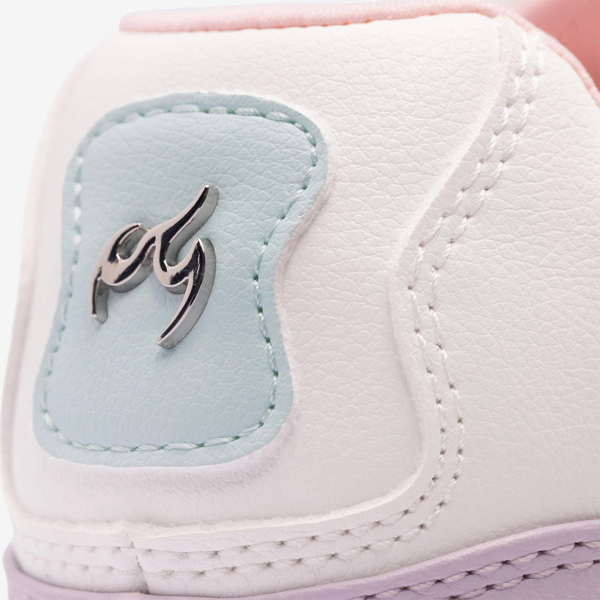 Fuego, Inc. Sneakers Pastel Low-top