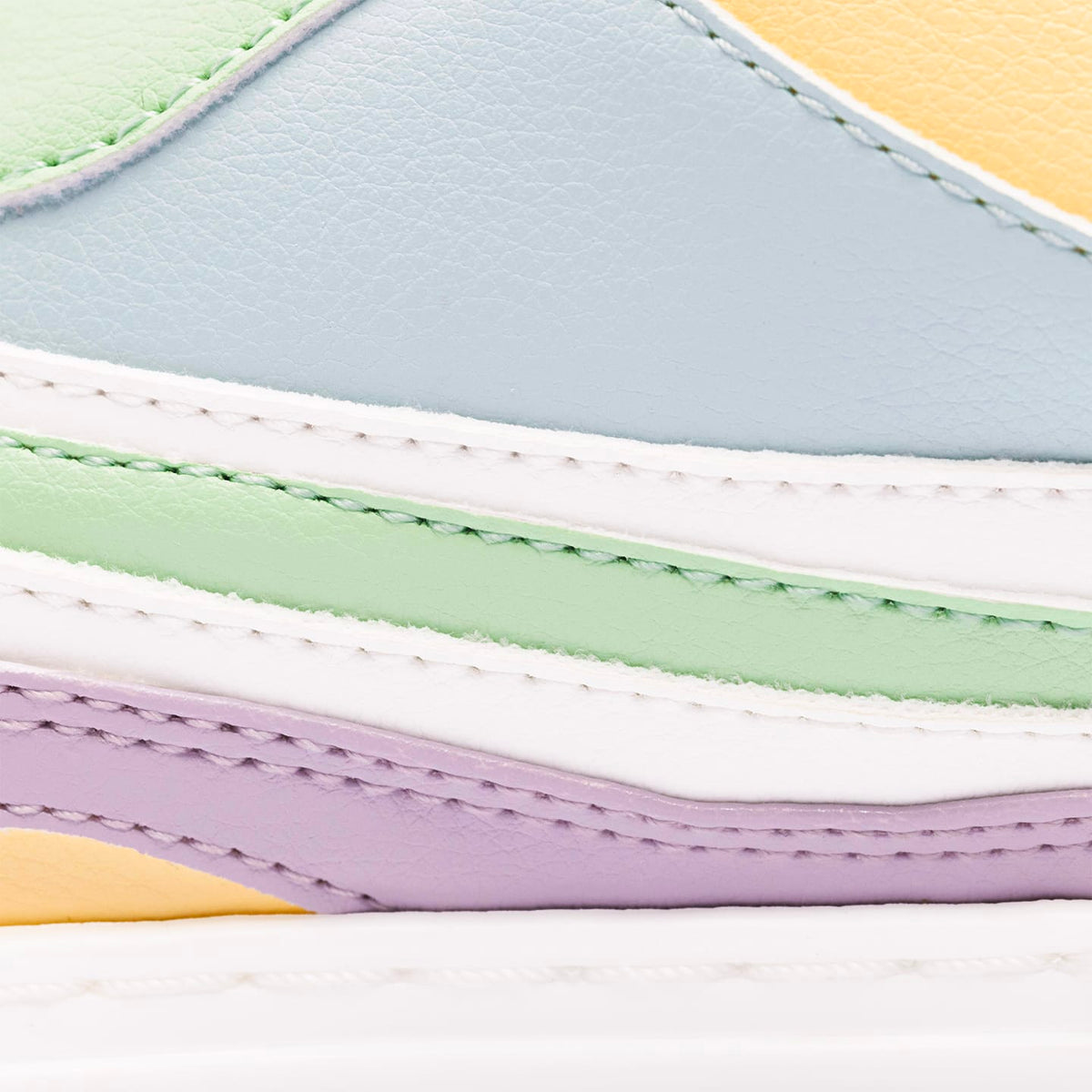 Fuego, Inc. Sneakers Pastel Low-top